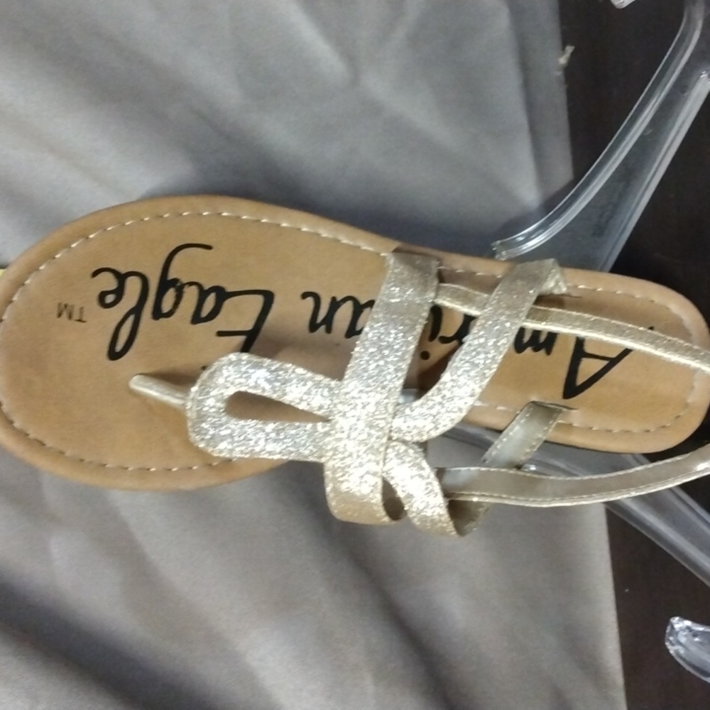 American eagle glitter sandles size 6 1/2